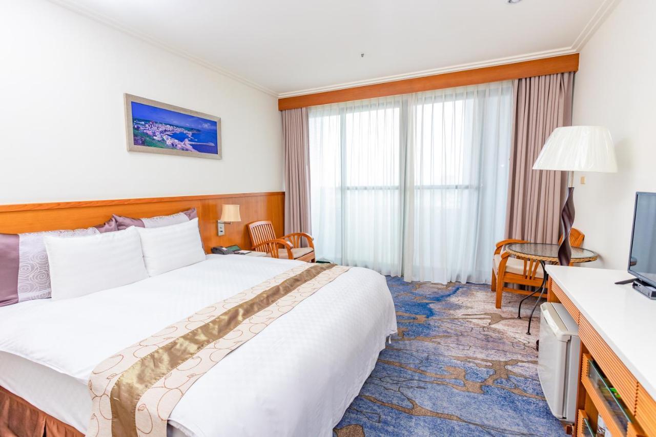 Yaling Hotel Magong Extérieur photo